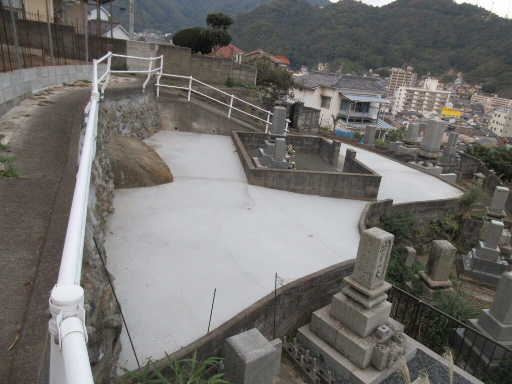 呉市　外構工事　お墓廻りをコンクリートに　