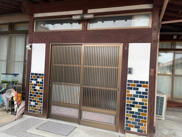 東広島市黒瀬　玄関引き戸改修工事　S様邸