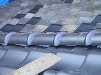 屋根の葺き替えと調整工事