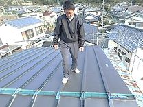 屋根カバー工法葺き工事
