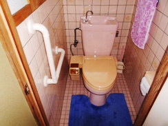 トイレ便座取り替え工事