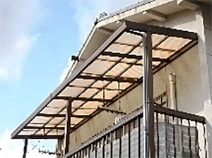 ビニール屋根貼替工事