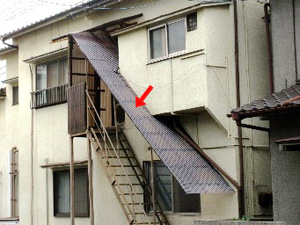 階段屋根貼替え工事