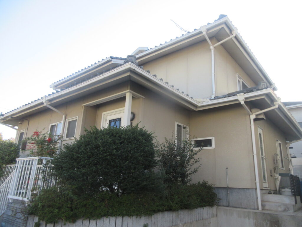こだわりの外壁カラーで理想の住まいに✨ 屋根と外壁の塗装工事
