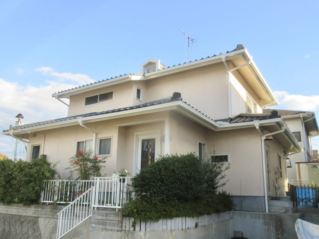 理想のカラーに大変身！屋根・外壁塗装で住まいが明るくなりました