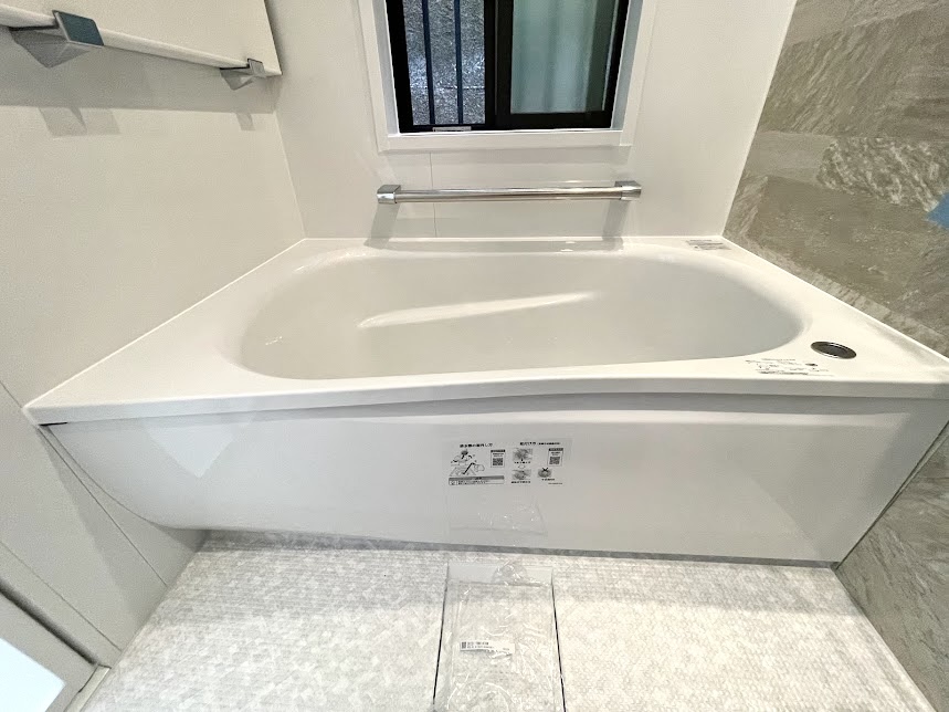 施工事例　冬でもあったか快適！ TOTOサザナでぽかぽか浴室に