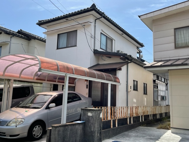 印象を変えすぎず住まいを守る  屋根・外壁塗装工事