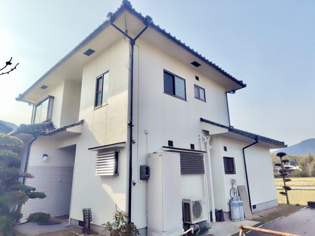 外壁塗装で住まいが見違える仕上がりに！